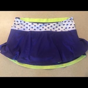 EUC Lululemon periwinkle skirt sz 6